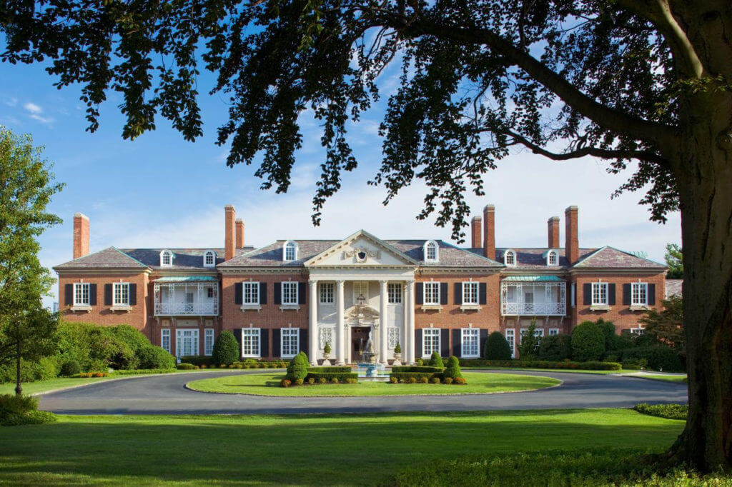 The Manor, Glencove